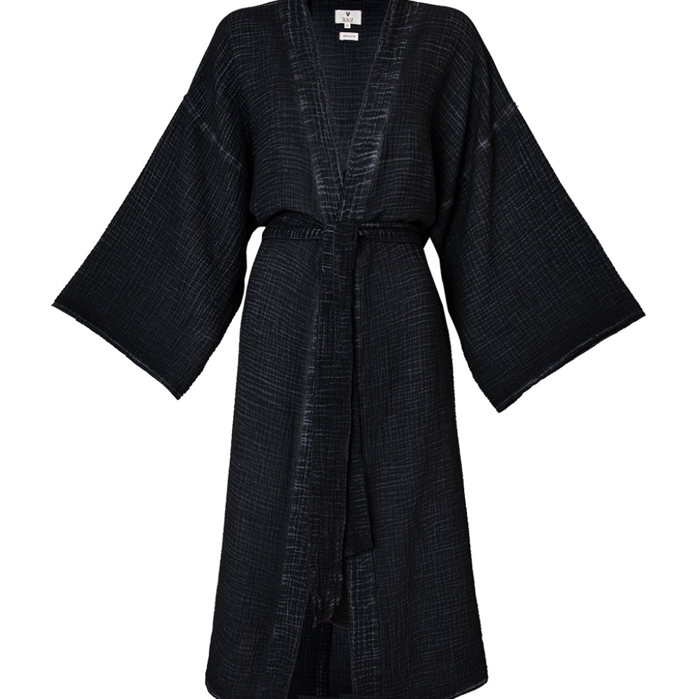 Simpuna Crinkle Black Kimono